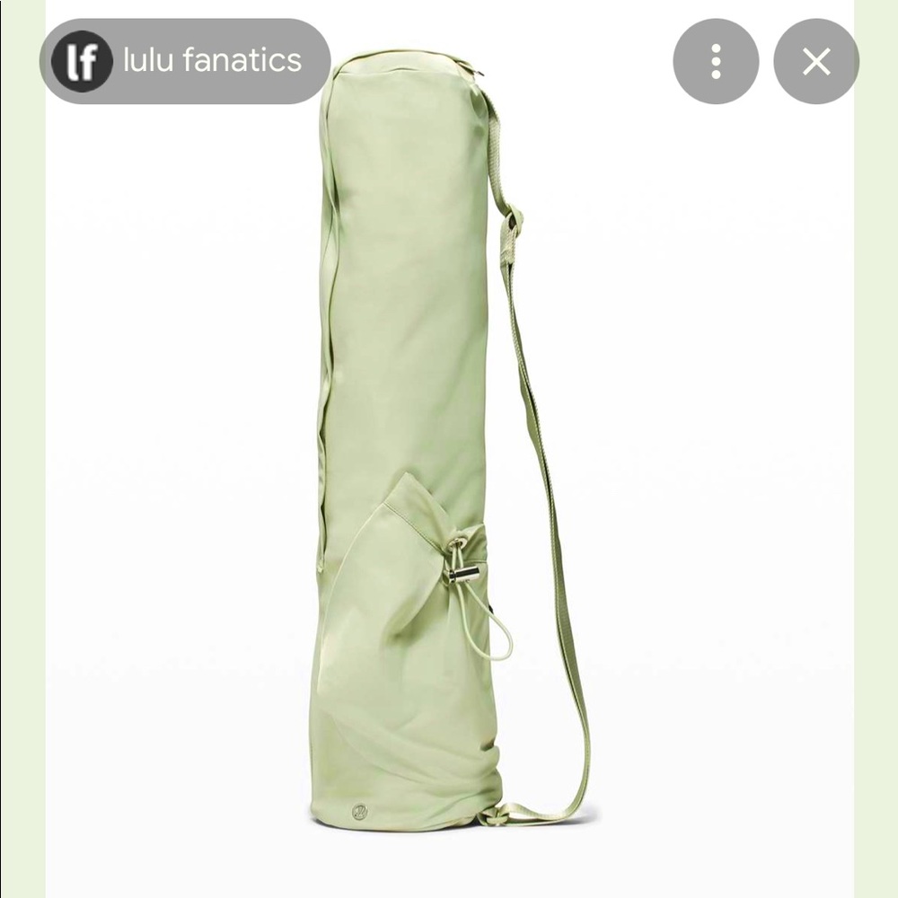 NWT The Yoga Mat Bag